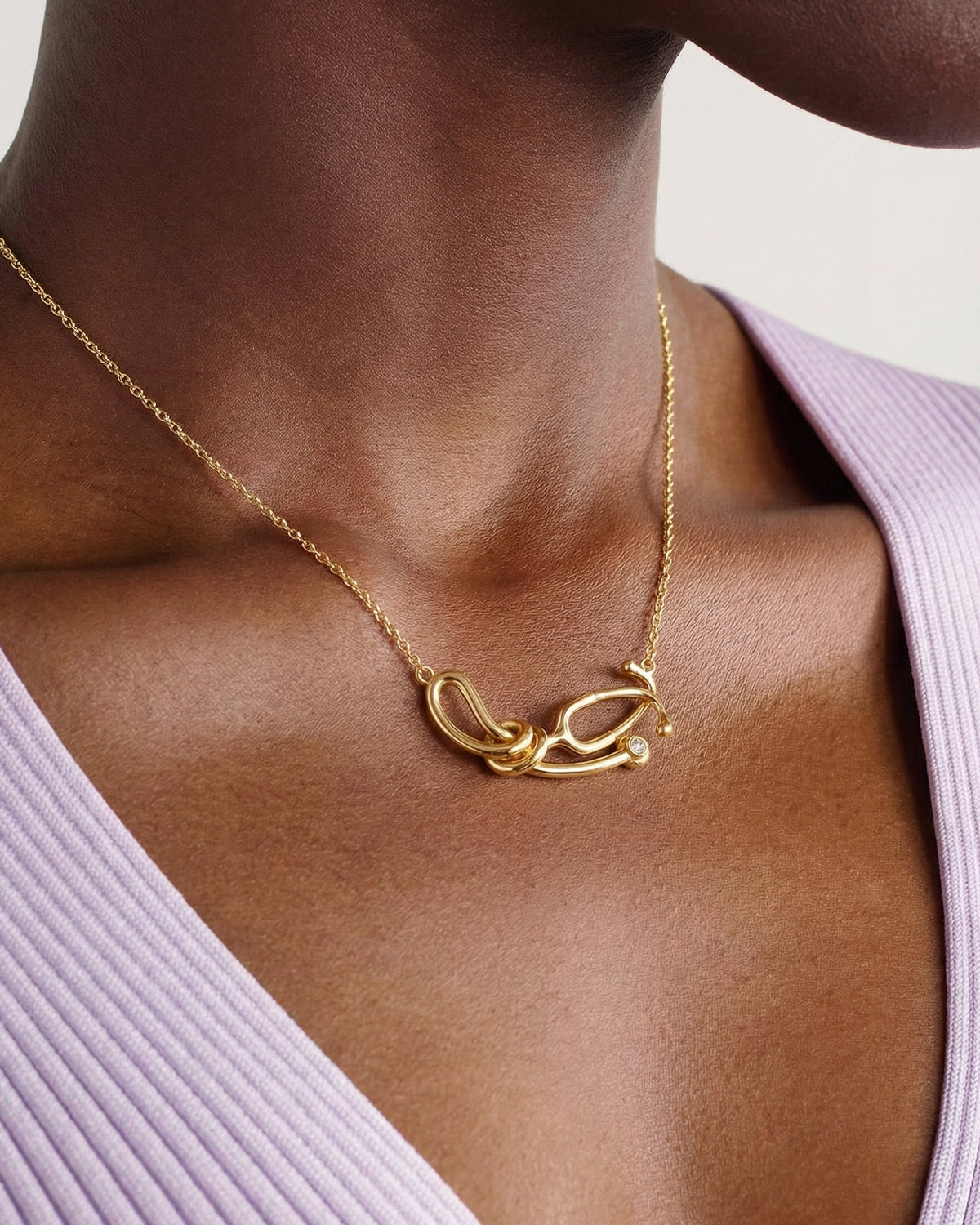 Stethoscope_Knot_Necklace_Mode